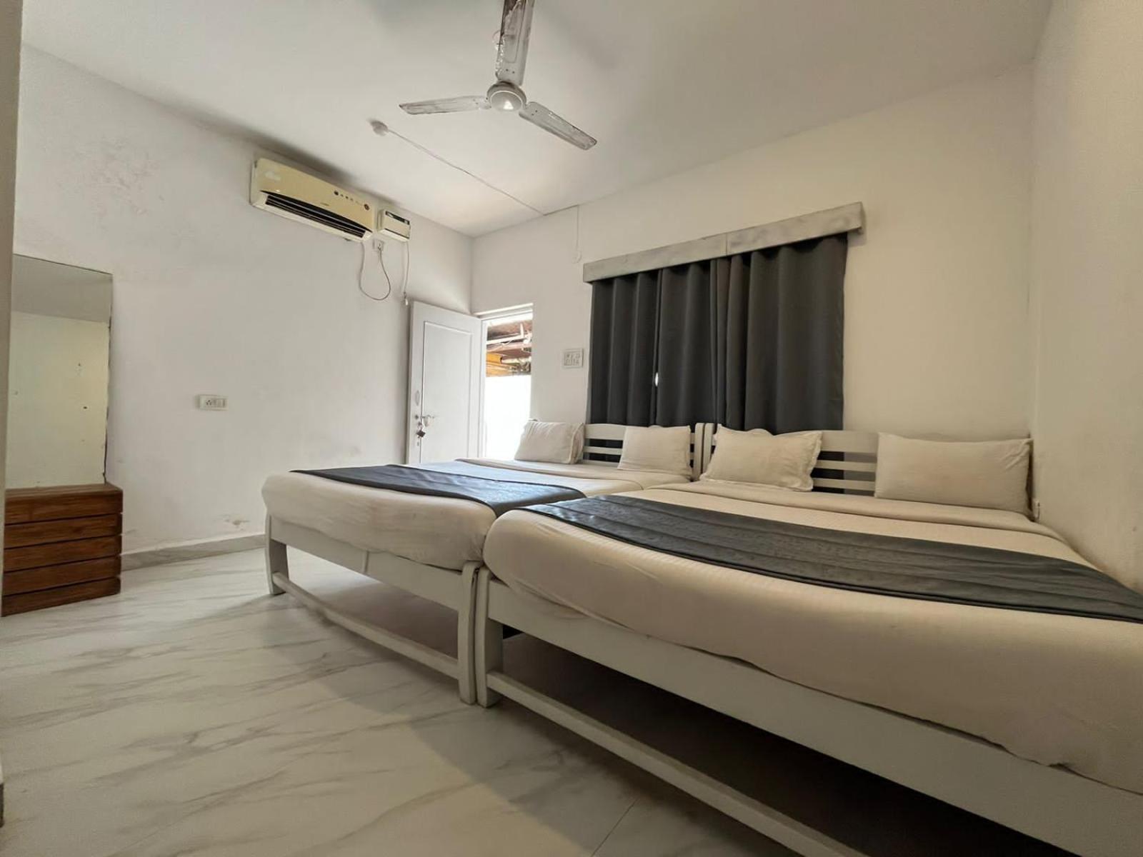 Mehar Rooms Baga Ngoại thất bức ảnh